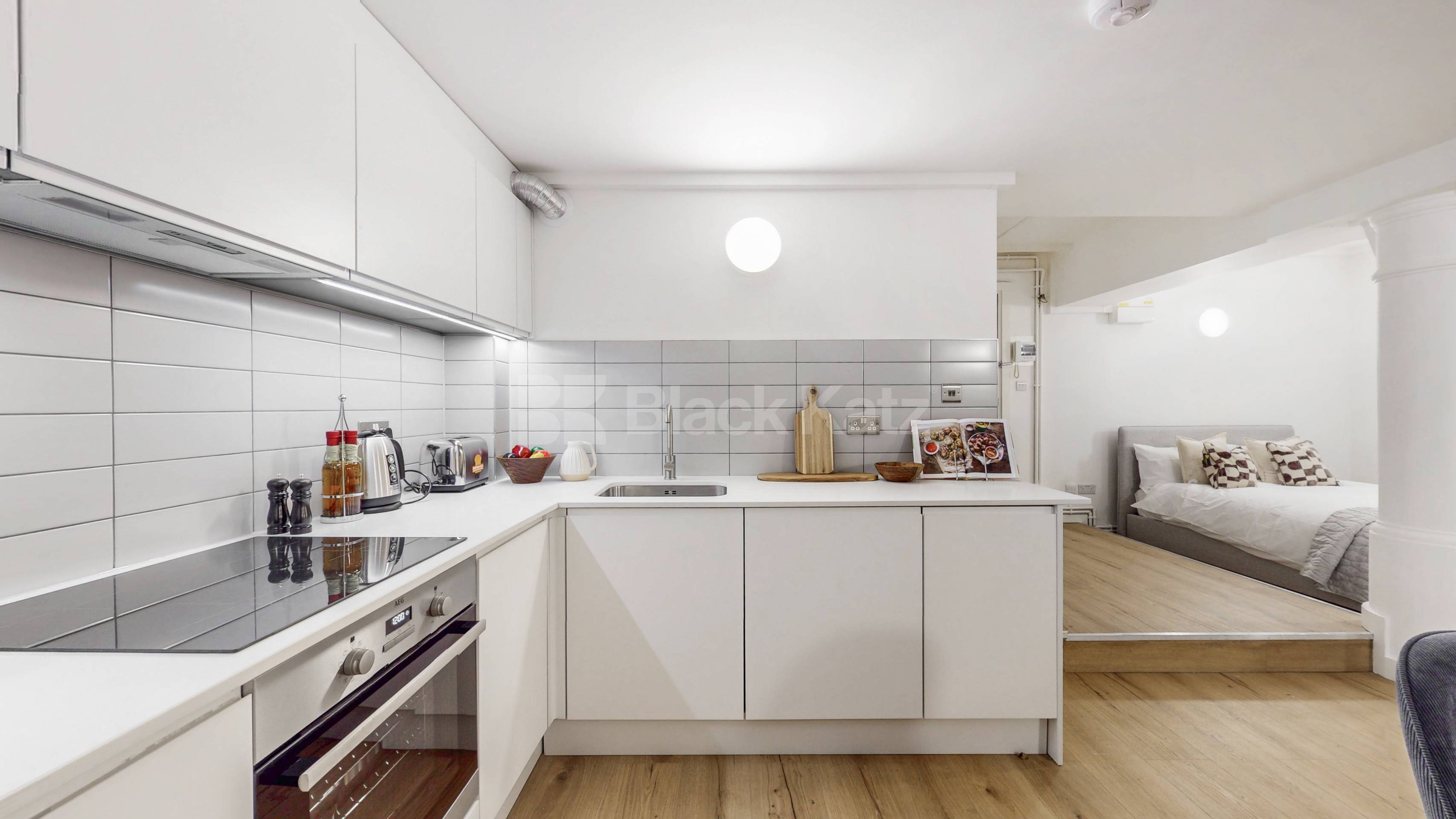 Modern studio apartment within a warehouse conversion in the trendy Dalston Springfield House lofts - Tyssen Street, Dalston E8